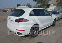 2016 Porsche Cayenne фото