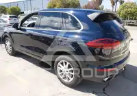 2016 Porsche Cayenne photo