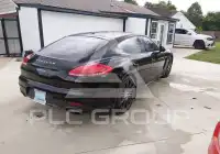 2016 Porsche Panamera photo