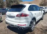 2016 Porsche CAYENNE фото