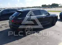 2016 Porsche MACAN photo