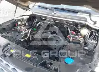 2016 Land Rover LR4 photo
