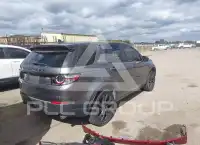 2016 Land Rover Discovery photo