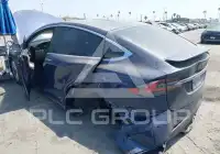 2016 Tesla Model X фото