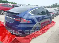 2016 Tesla Model X photo