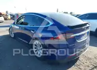 2016 Tesla Model X photo