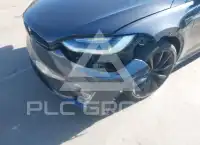 2016 Tesla Model X фото