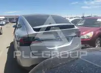 2016 Tesla Model X фото