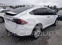 2016 Tesla Model X photo
