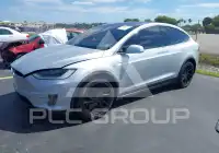 2016 Tesla Model X photo