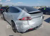 2016 Tesla Model X фото