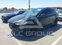 2016 Tesla Model X фото