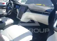 2016 Tesla Model X photo