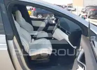 2016 Tesla Model X фото