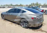2016 Tesla Model S фото