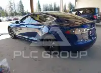 2016 Tesla Model S photo