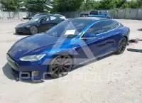2016 Tesla Model S фото