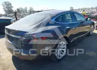 2016 Tesla Model S фото