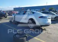 2016 Tesla Model S photo