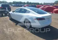 2016 Tesla Model S фото