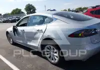 2016 Tesla Model S фото