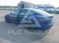 2016 Tesla Model S фото
