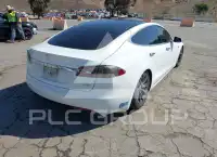 2016 Tesla Model S фото