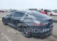 2016 Tesla Model S фото