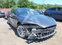 2016 Tesla Model S фото