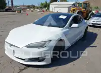 2016 Tesla Model S фото
