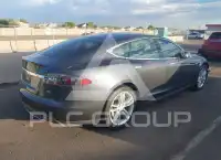 2016 Tesla Model S фото