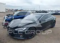 2016 Tesla Model S фото