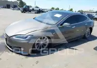 2016 Tesla Model S фото