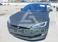 2016 Tesla Model S фото