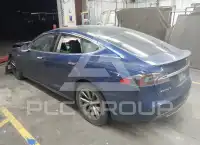 2016 Tesla Model S фото