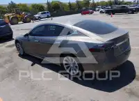 2016 Tesla Model S фото