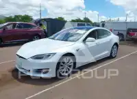 2016 Tesla Model S фото
