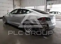 2016 Tesla Model S фото
