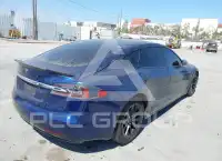 2016 Tesla Model S фото