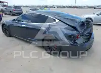 2016 Tesla Model S фото