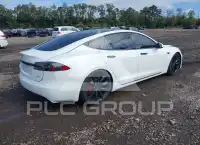 2016 Tesla Model S фото