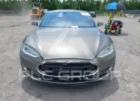 2016 Tesla Model S фото
