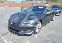 2016 Tesla Model S фото