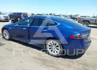2016 Tesla Model S фото