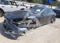 2016 Tesla Model S photo