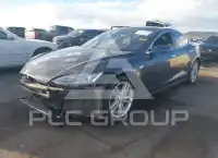 2016 Tesla Model S фото
