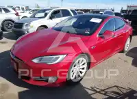 2016 Tesla Model S фото