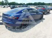 2016 Tesla Model S фото