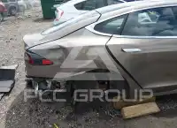 2016 Tesla Model S фото