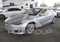 2016 Tesla Model S фото